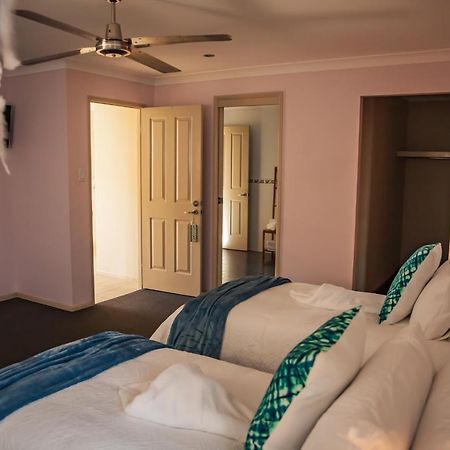 Beach Escape Magnesium Pool Dog Happy Gc Airport Apartment Gold Coast Ngoại thất bức ảnh